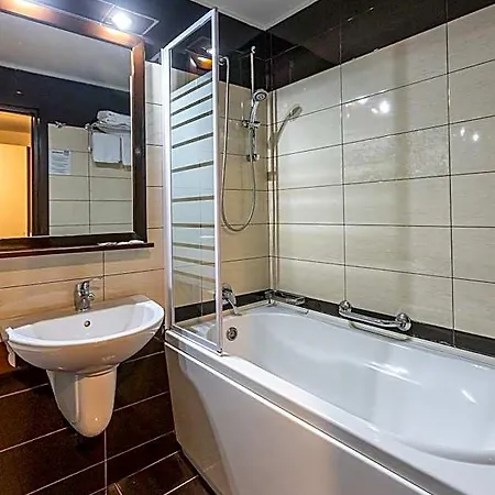 Anina Hotel 3*