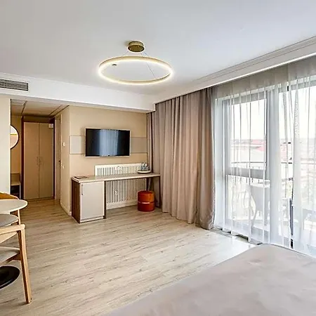 Anina 3* Constanţa